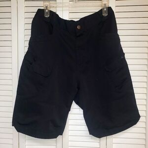 Men's Black Cargo Shorts Multiple Pockets and Elastic back Size XL